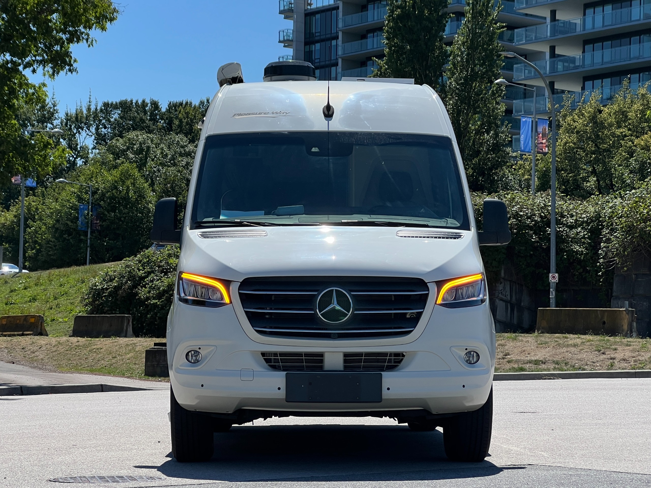 2019 Mercedes-Benz Pleasure-way Sprinter 2500 | ascent ts | Diesel|No accident - Image 3